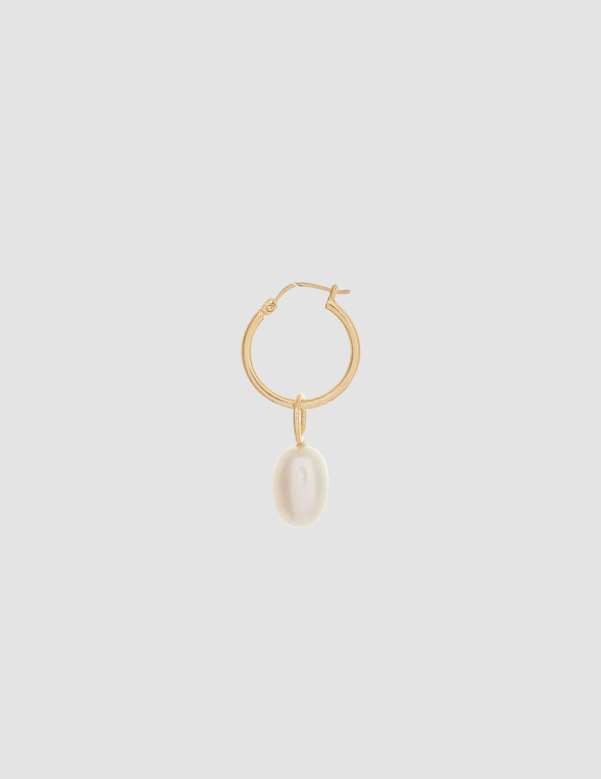 material:gold; add-on:hoops-2-click; add-on:pearl-add-on