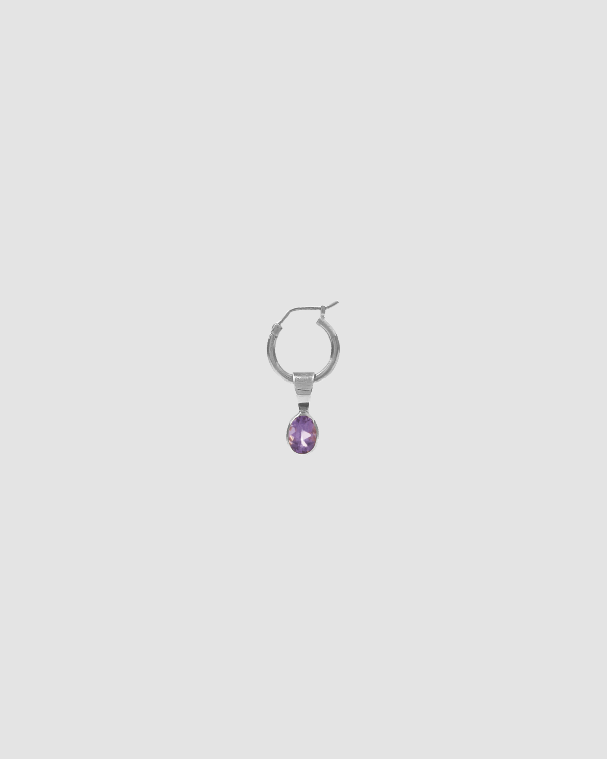 material:silver; add-on:hoops-1.5-click; add-on:amethyst-add-on;