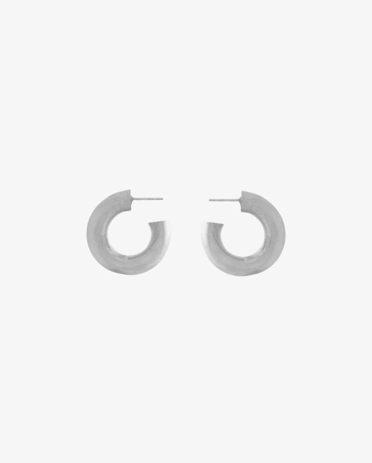 material:silver;