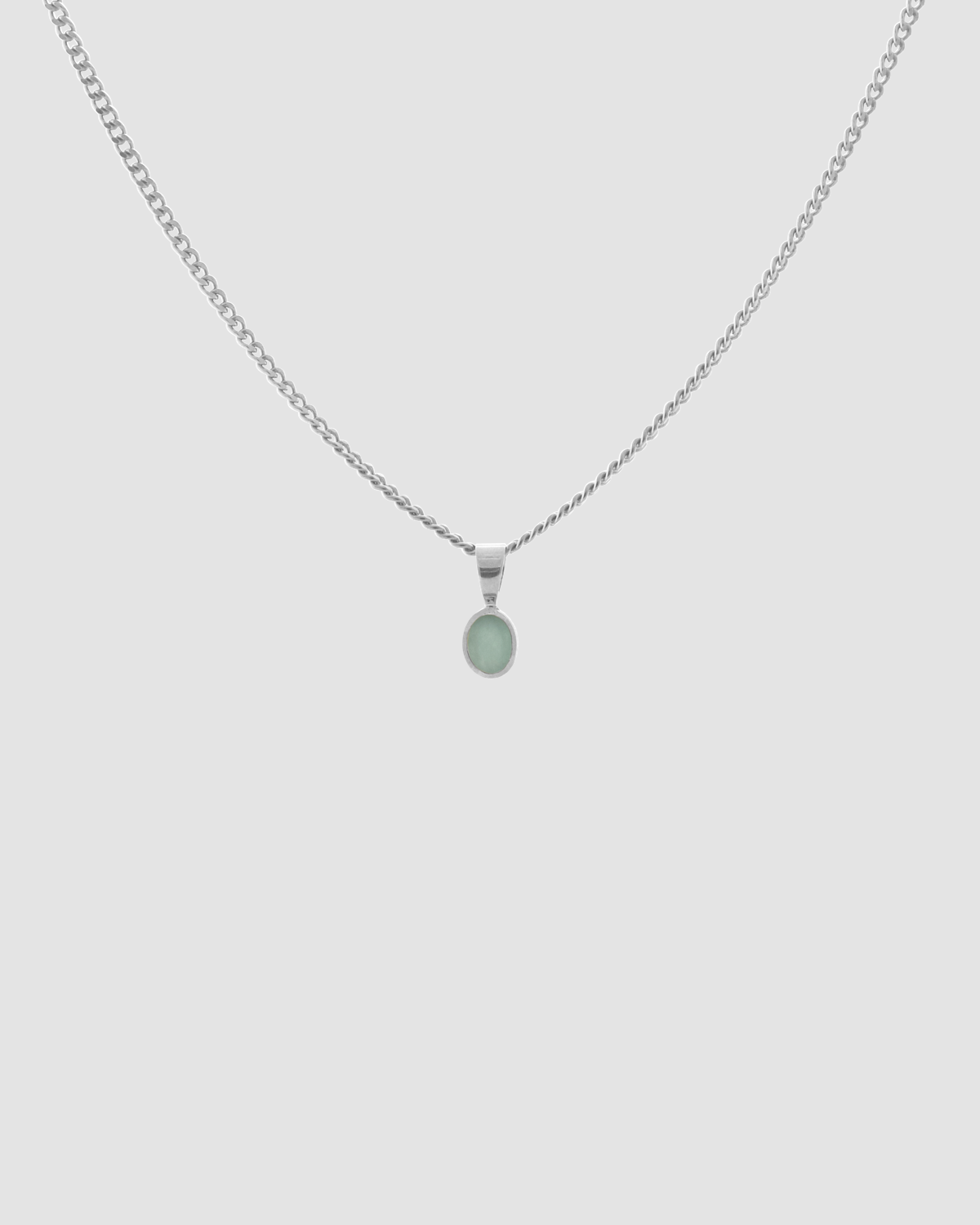 material:silver; add-on:mini-chain-necklace; add-on:emerald-add-on;