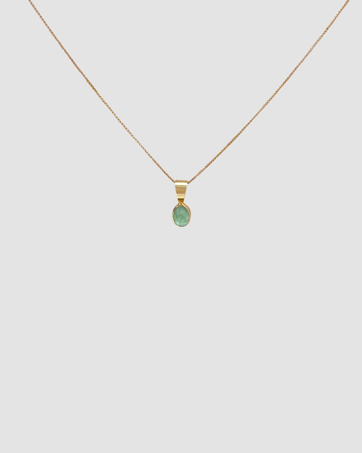 material:gold; add-on:simple-necklace; add-on:jade-add-on;