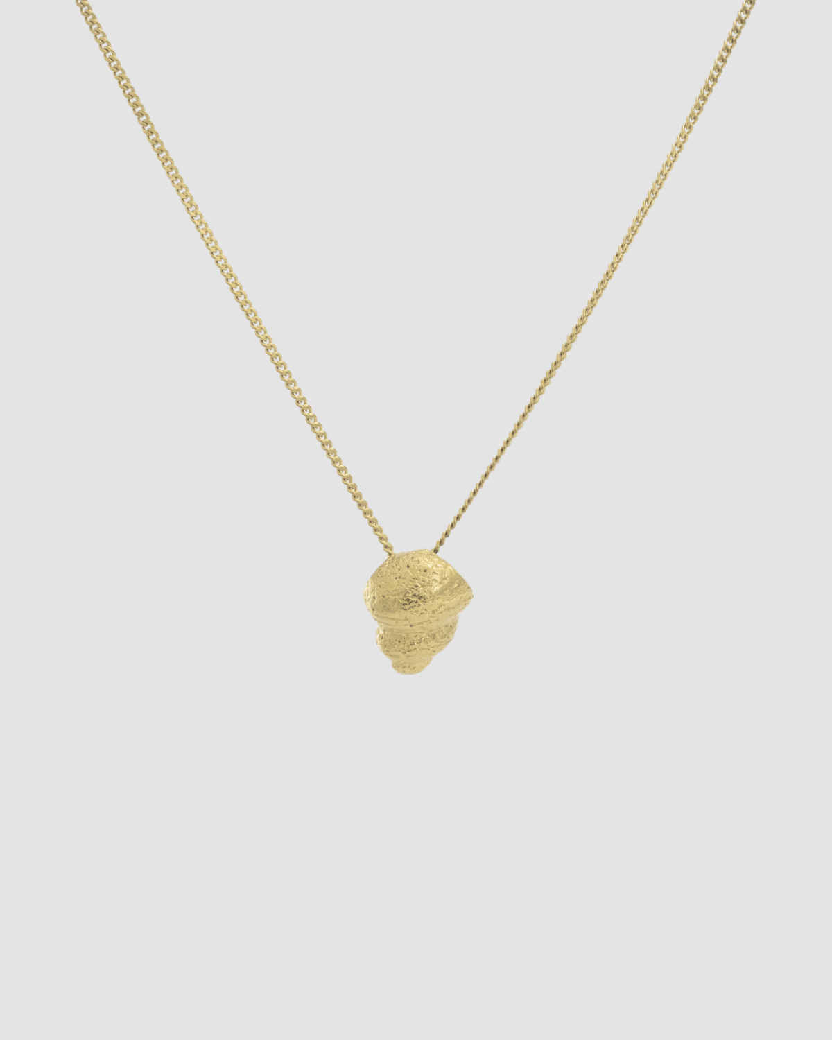 material:gold; add-on:mini-chain-necklace; add-on:snail-add-on;