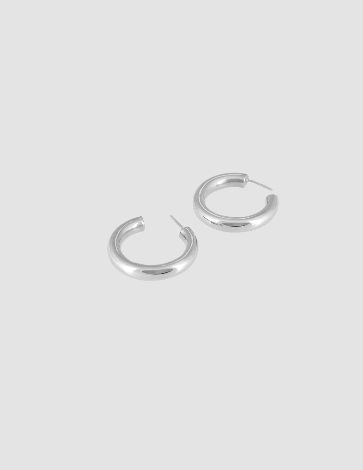 material:silver;