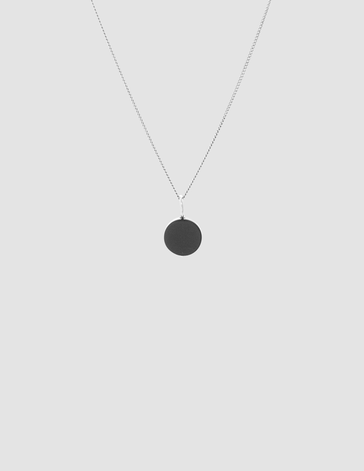 material:silver; add-on:simple-necklace; add-on:black-onyx-add-on;