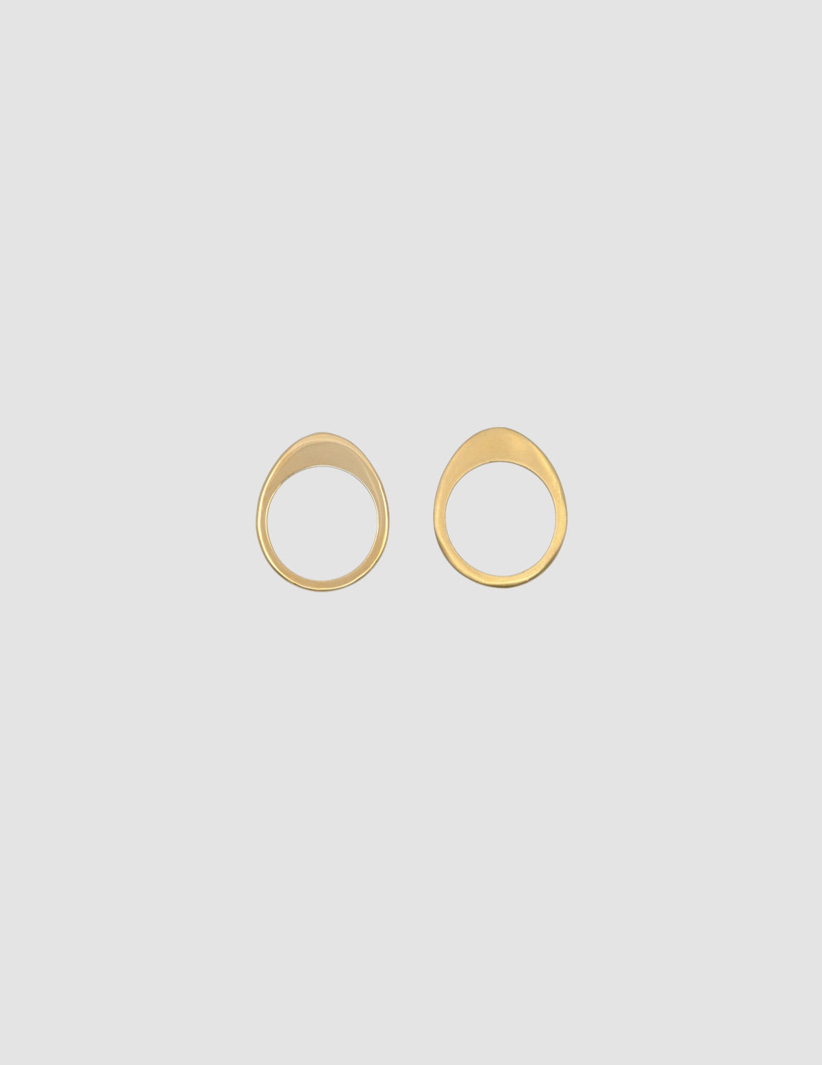 material:gold;