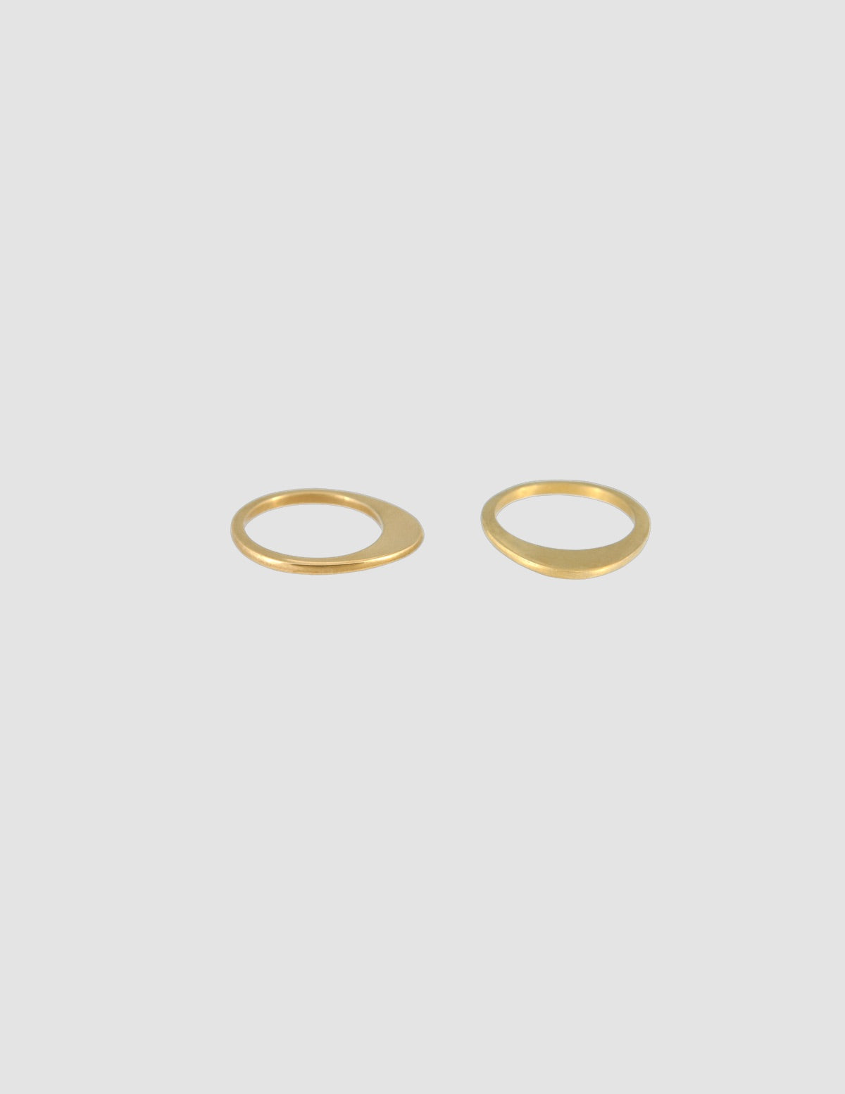 material:gold;