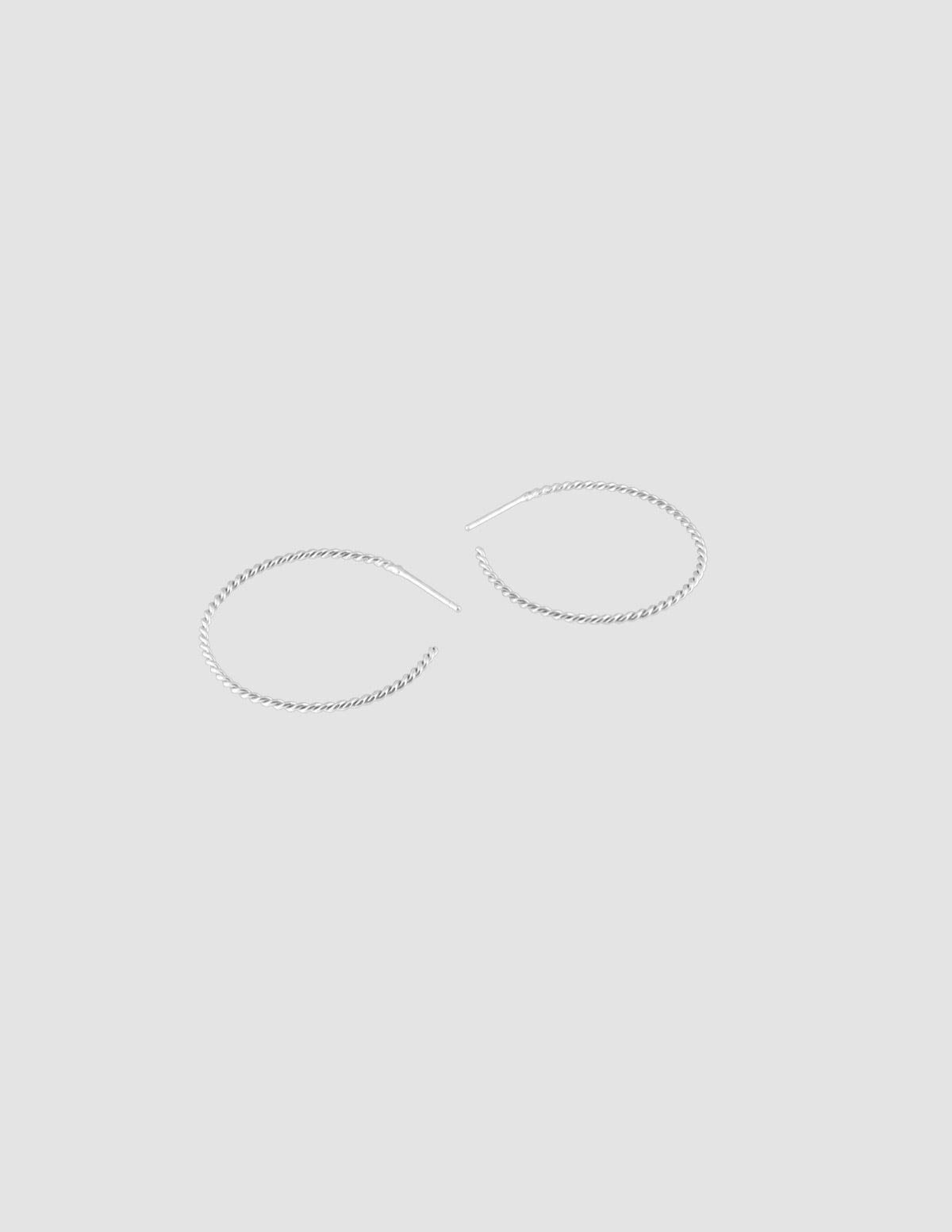 material:silver;