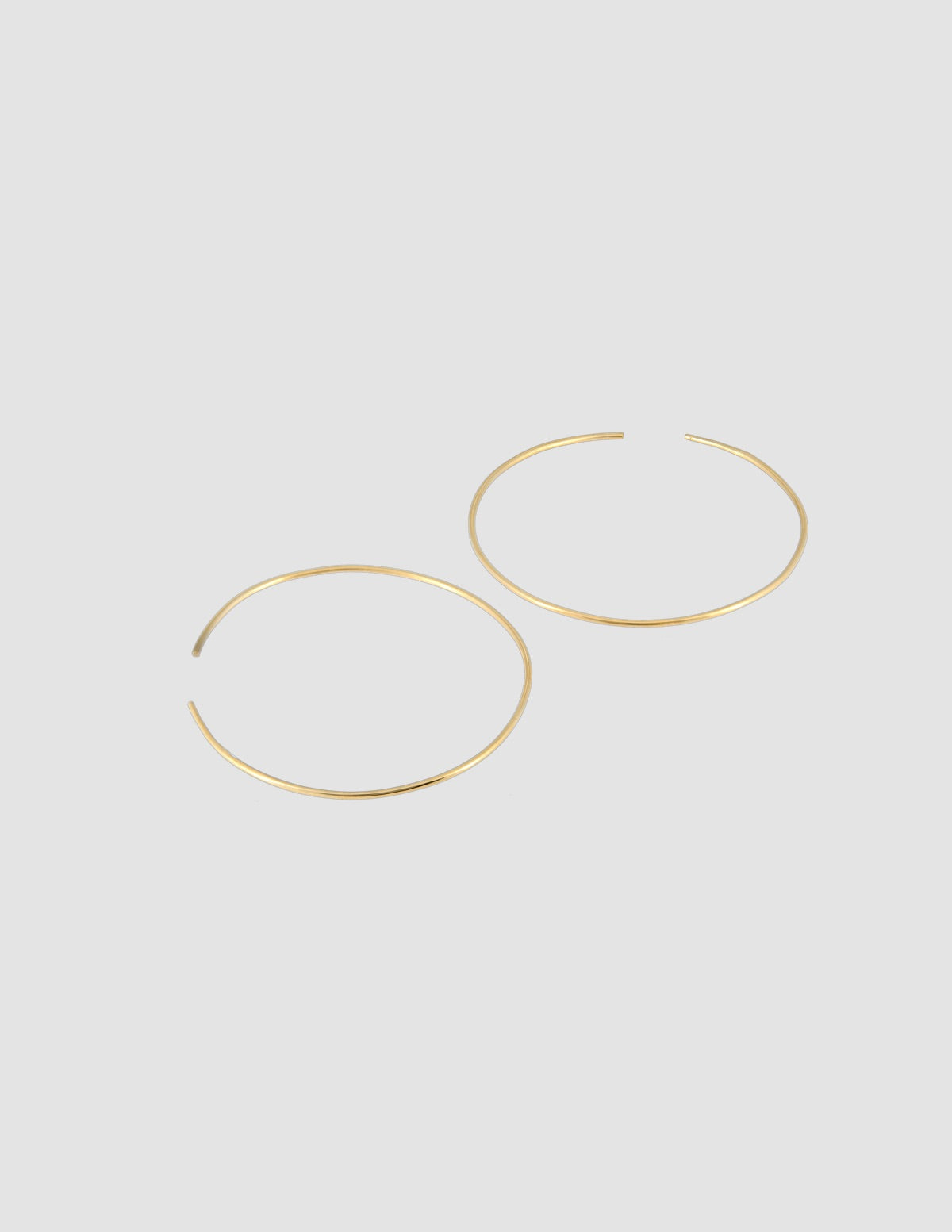 material:gold;