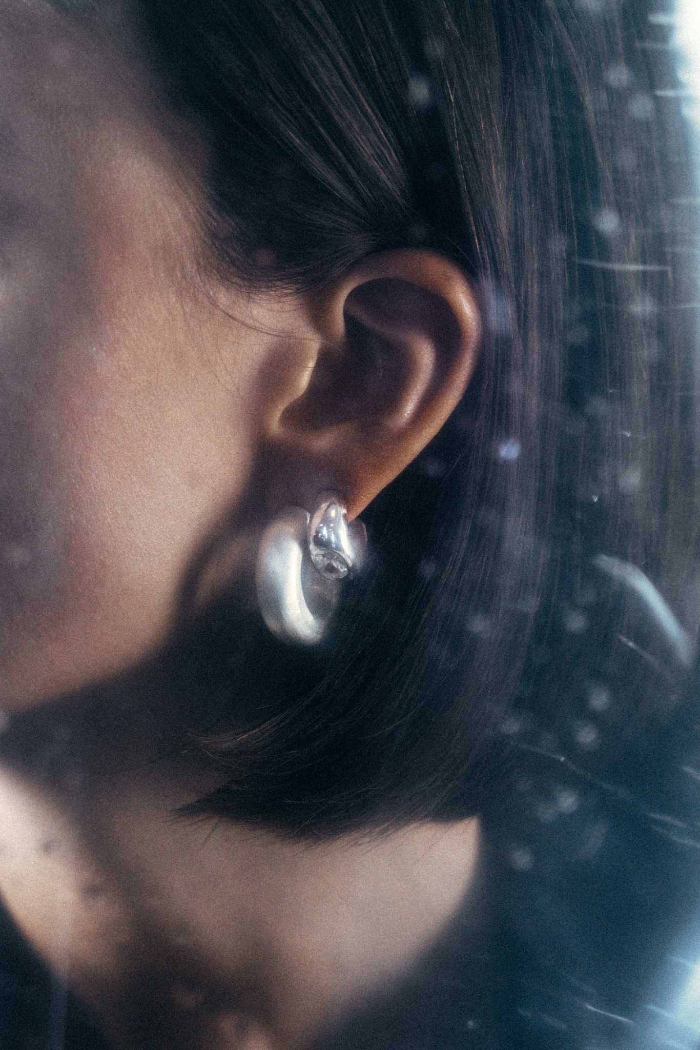 <p>auréa </p><p>ice hoops</p>