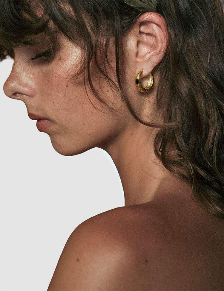 material:gold