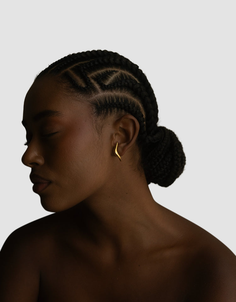 material:gold;