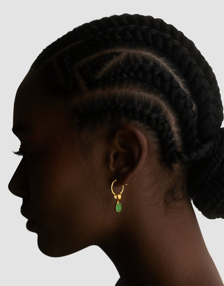 material:gold;