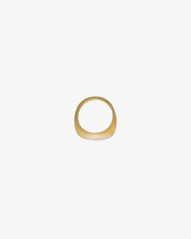 material:gold;