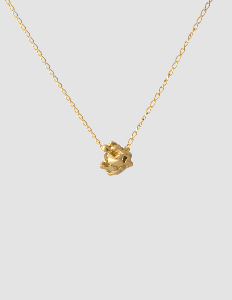 material:gold; add-on:tiny-oval-necklace; add-on:melted-add-on;