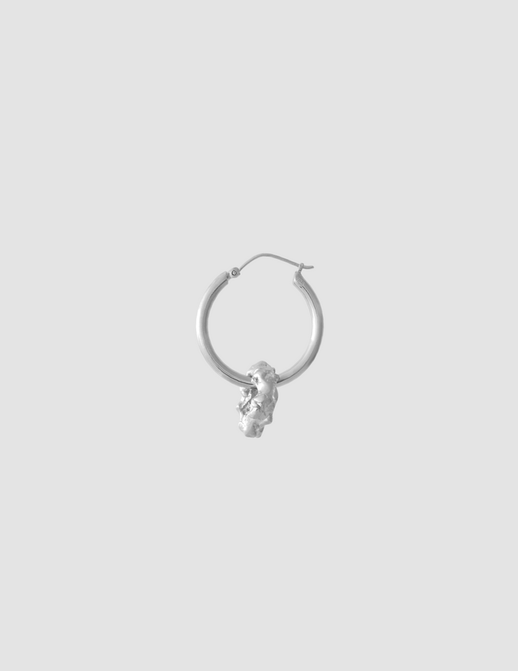 material:silver; add-on:hoops-3-click; add-on:melted-donut-add-on;
