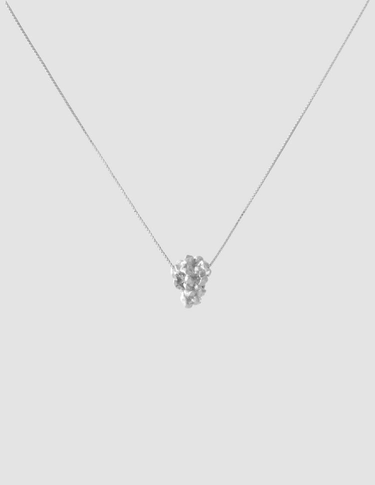material:silver; add-on:simple-necklace; add-on:pyrite-add-on;