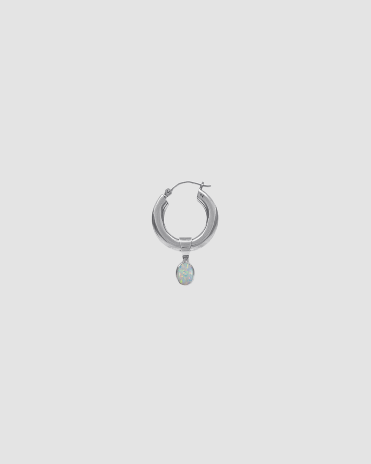 material:silver; add-on:hoops-click; add-on:opal-add-on;