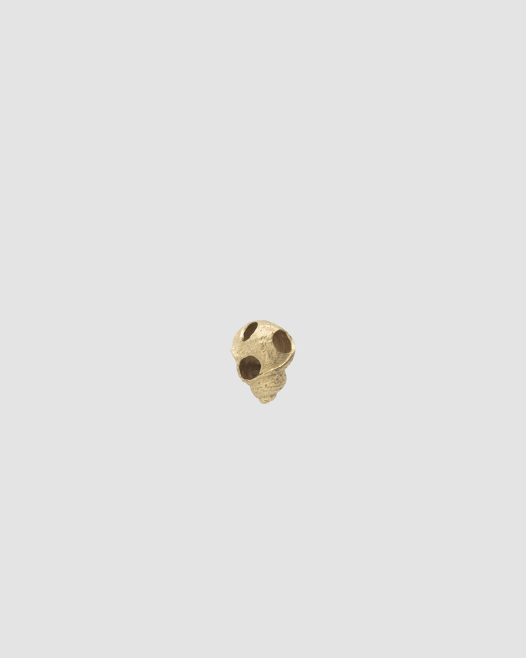 material:gold;