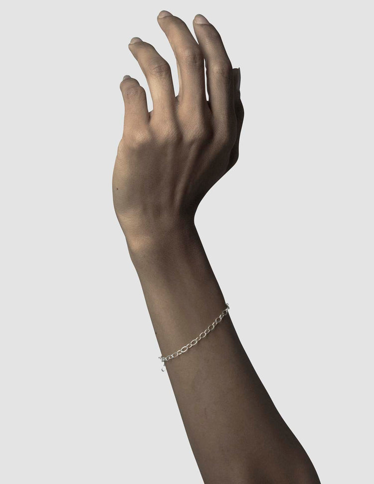 material:silver;