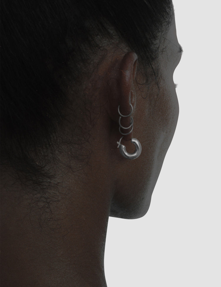material:silver;