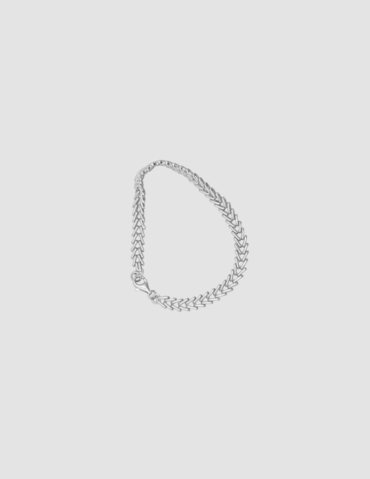 material:silver;