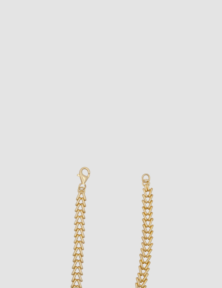 material:gold;