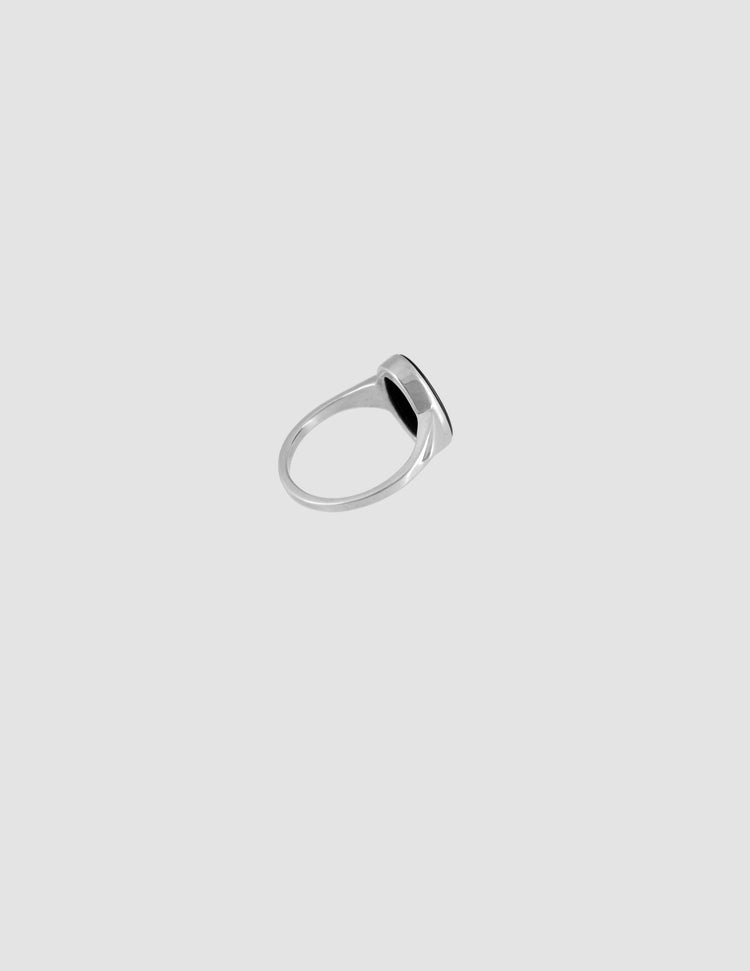 material:silver;