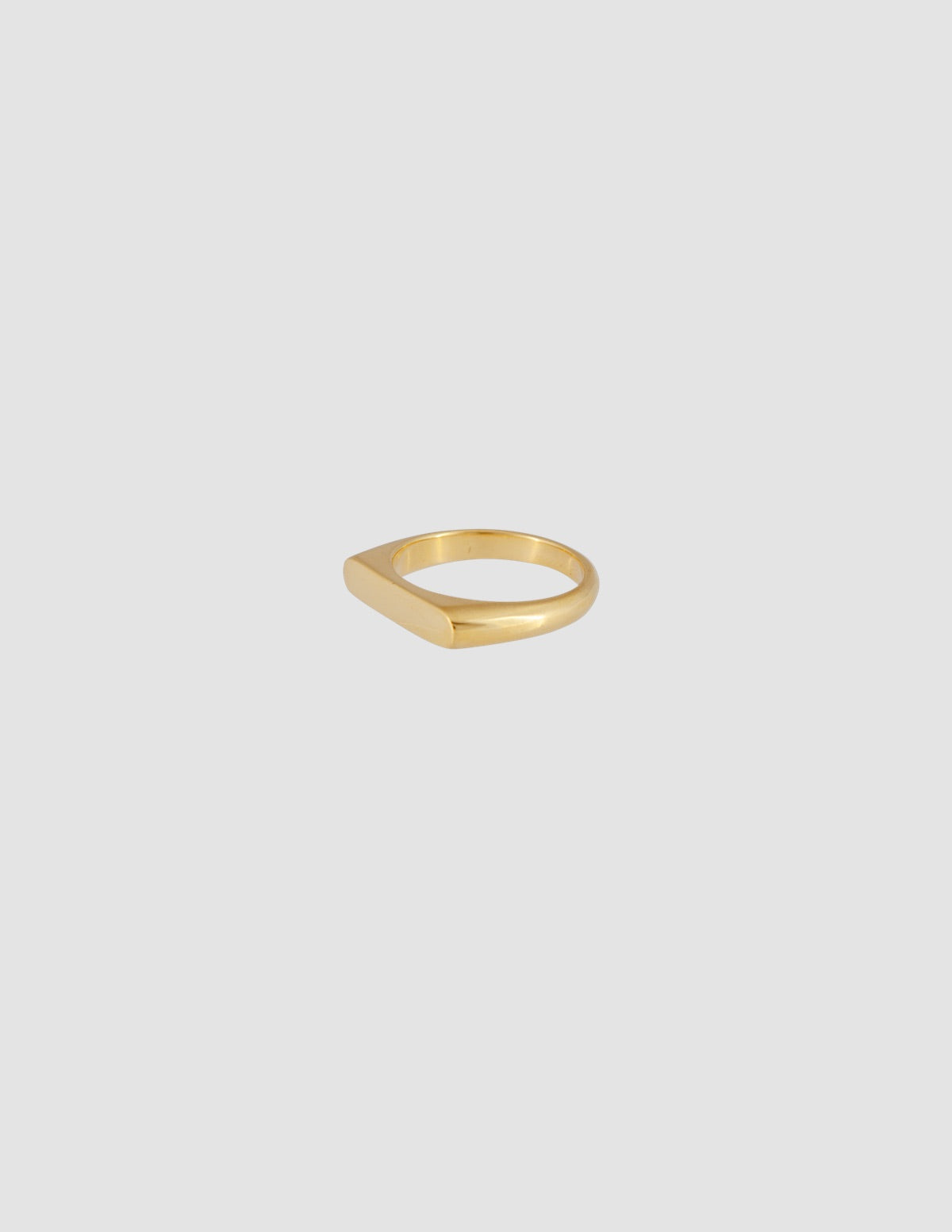 material:gold;