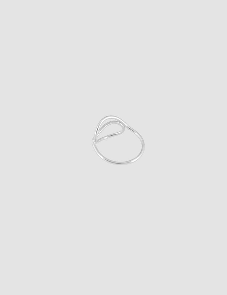 material:silver;
