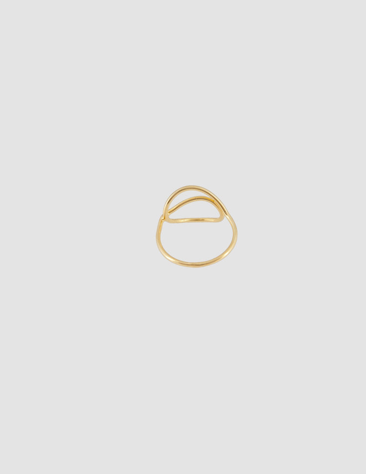 material:gold;