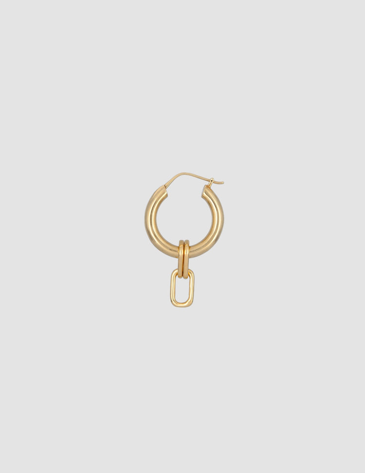 material:gold; add-on:big-hoops-click; add-on:boxcar-triple-add-on;