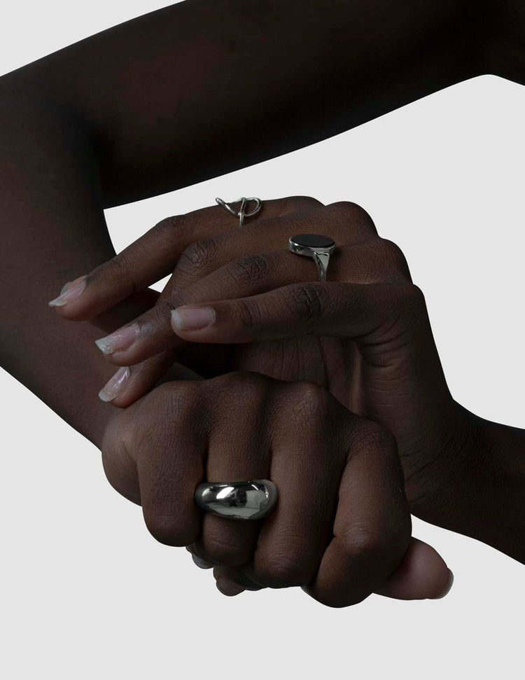 material:silver;