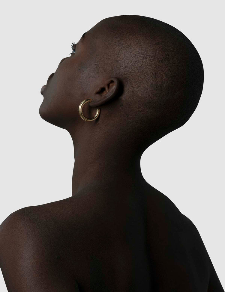 material:gold;