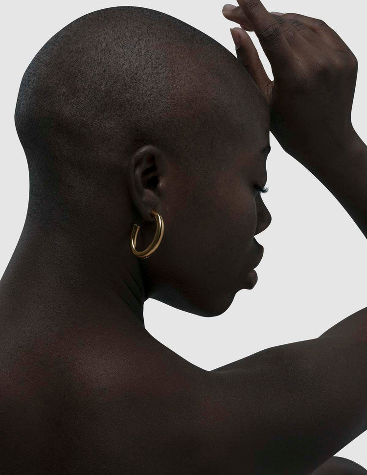 material:gold;