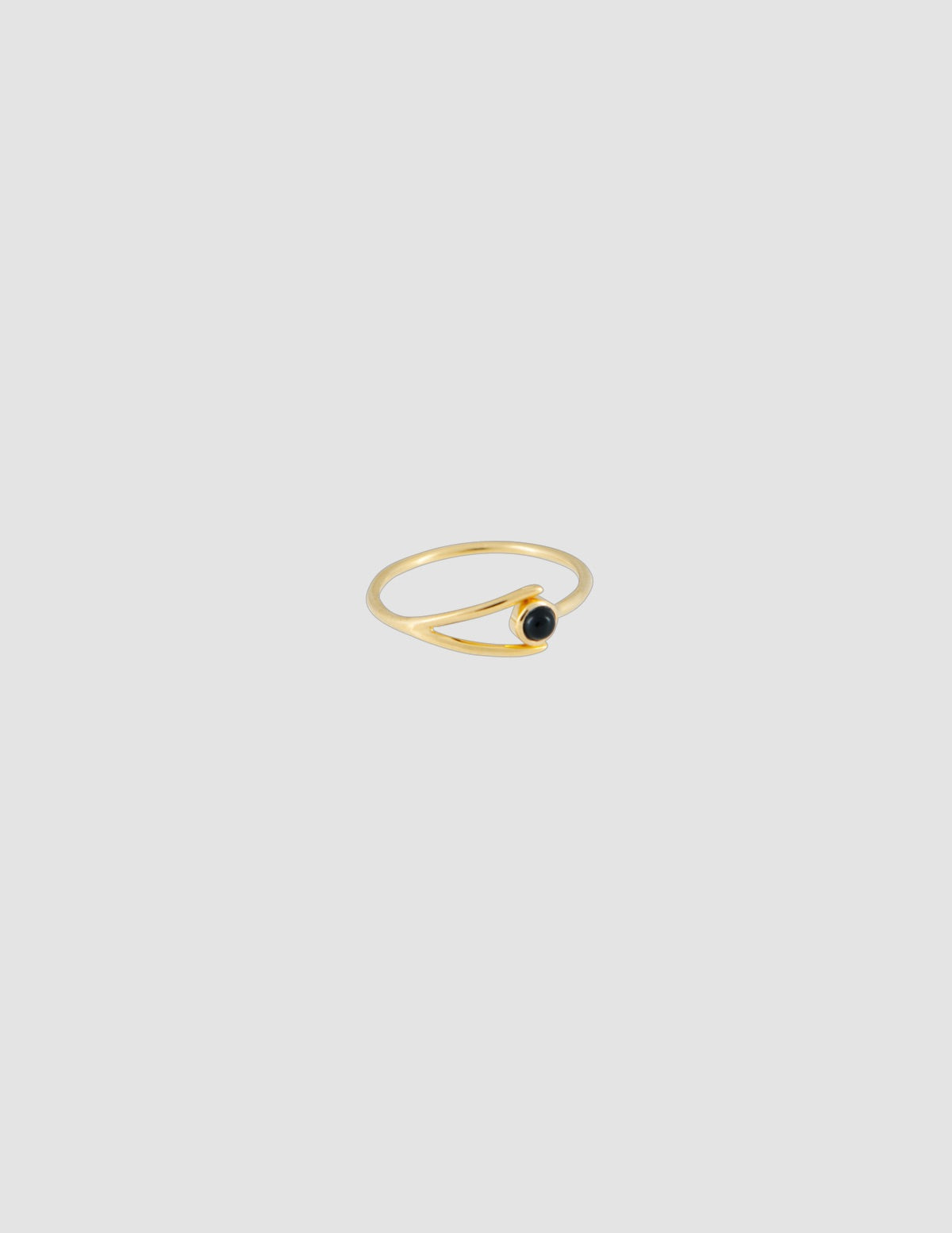 material:gold;