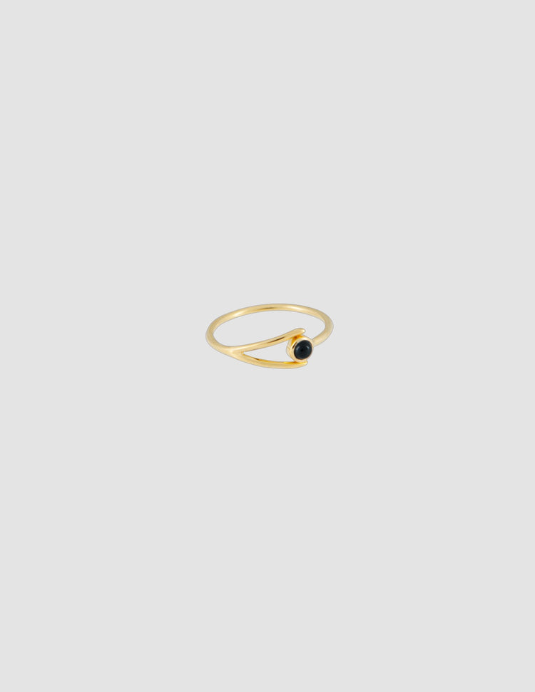 material:gold;