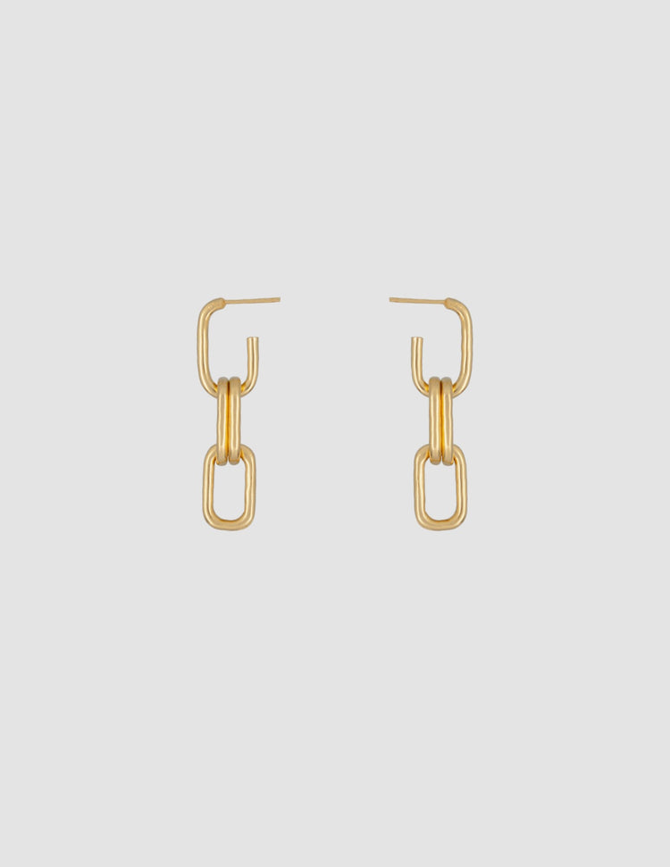 material:gold; add-on:boxcar-hoops; add-on:boxcar-triple-add-on;