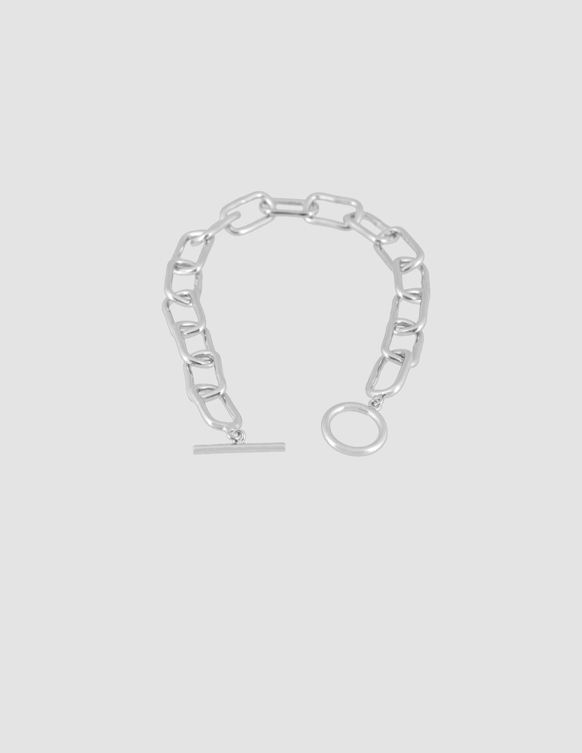 material:silver;