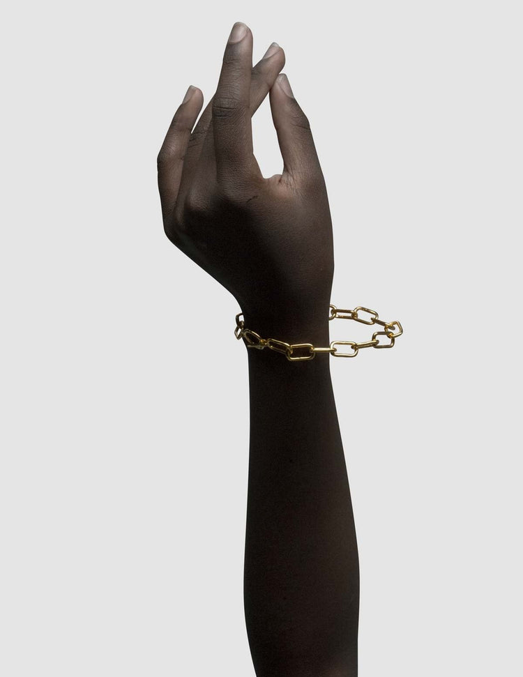 material:gold;