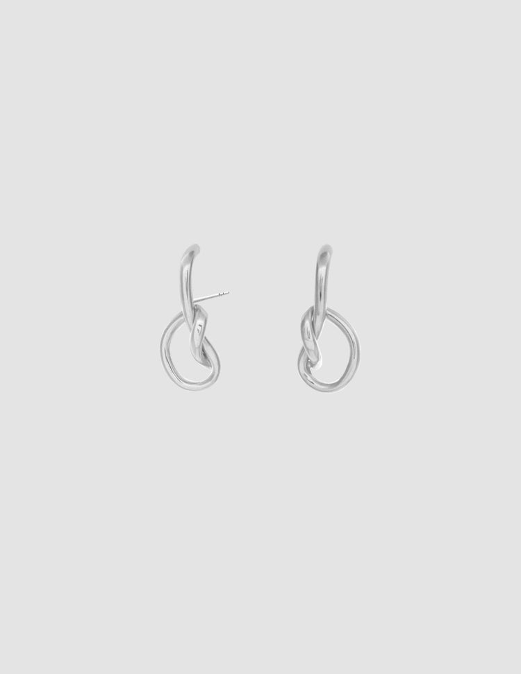 material:silver;