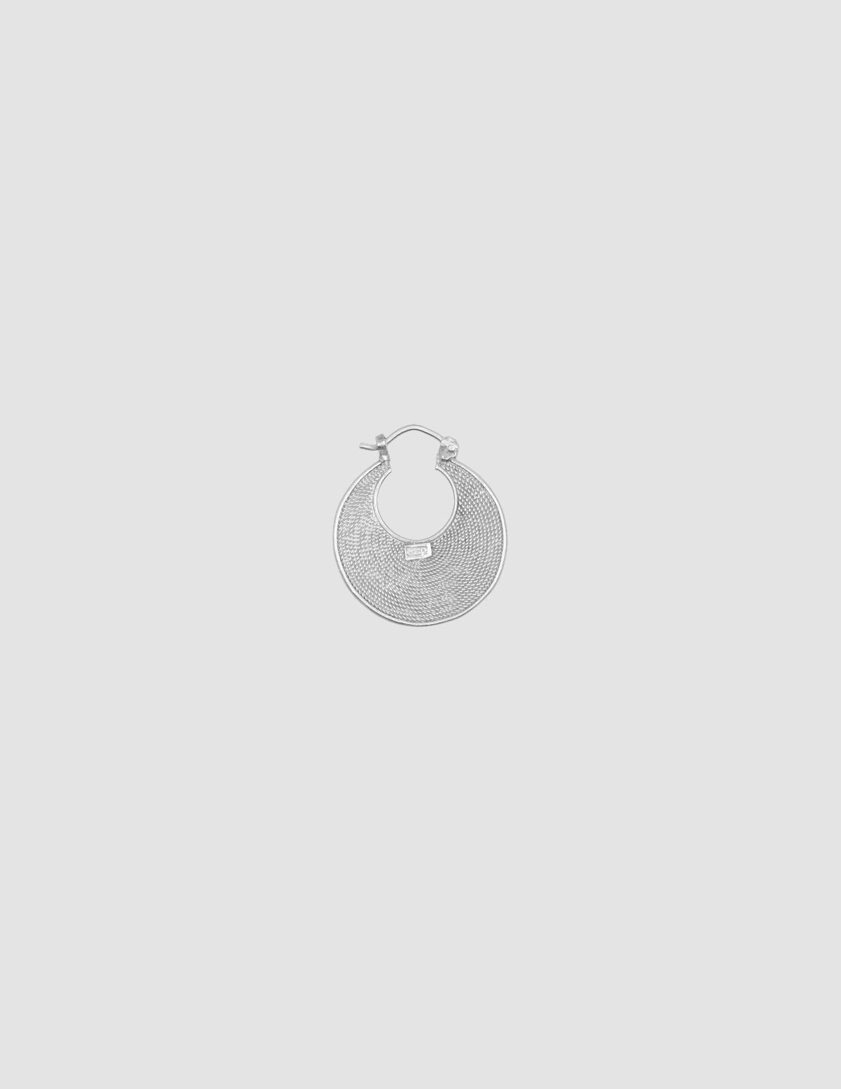 material:silver;
