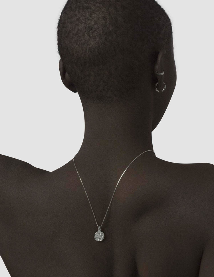 material:silver;