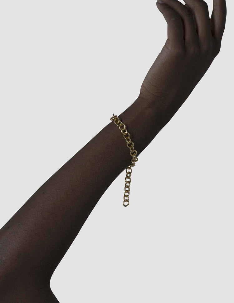 material:gold;