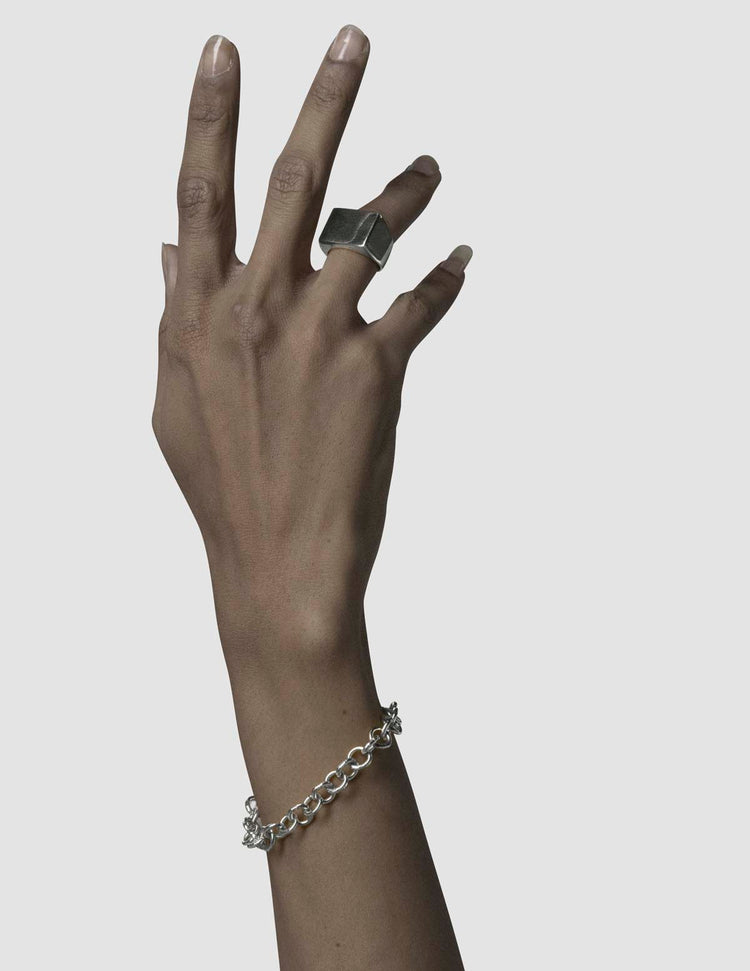 material:silver;
