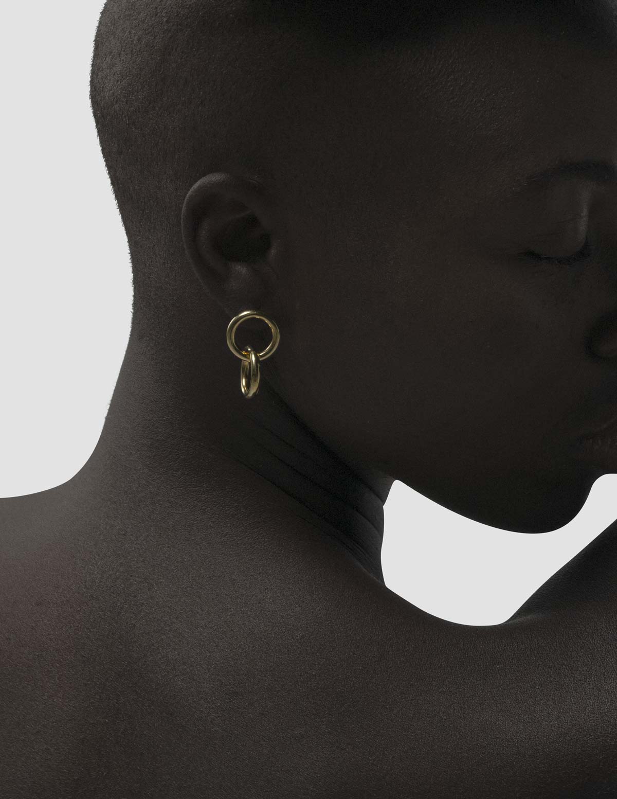 material:gold;