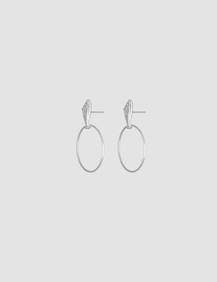 material:silver;