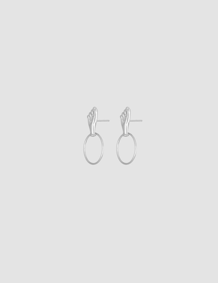 material:silver;