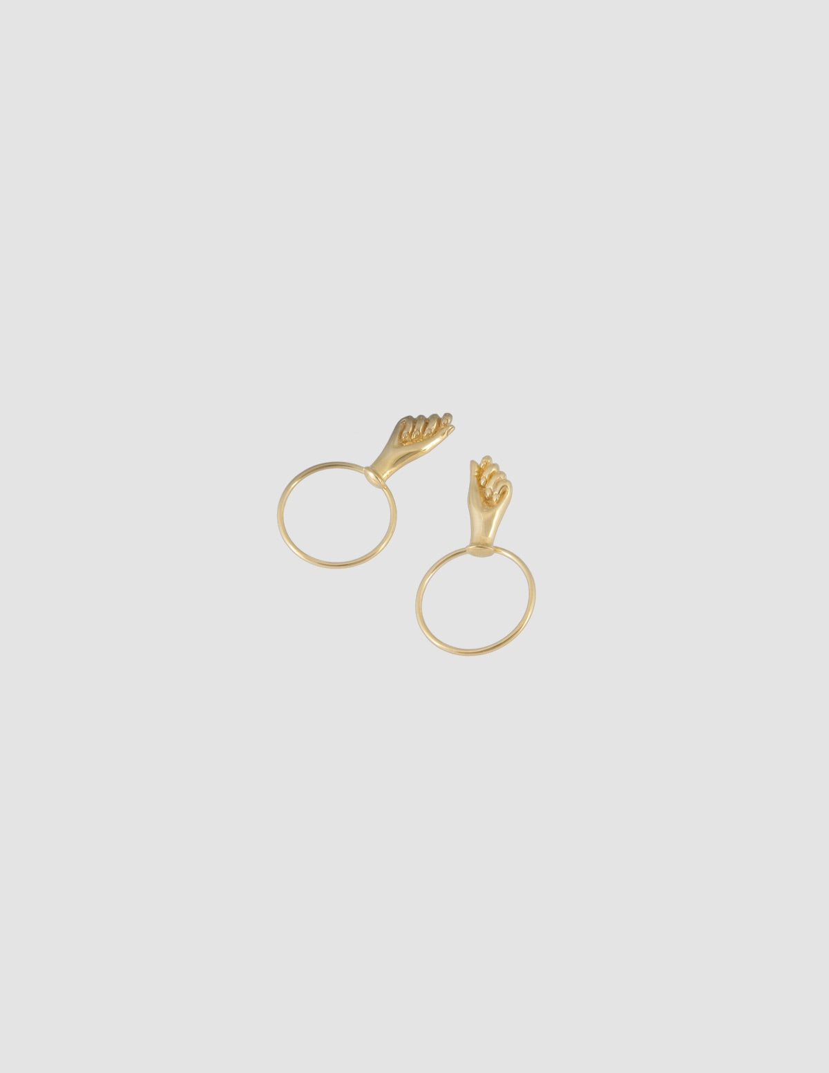 material:gold;