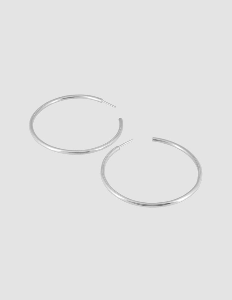 material:silver;
