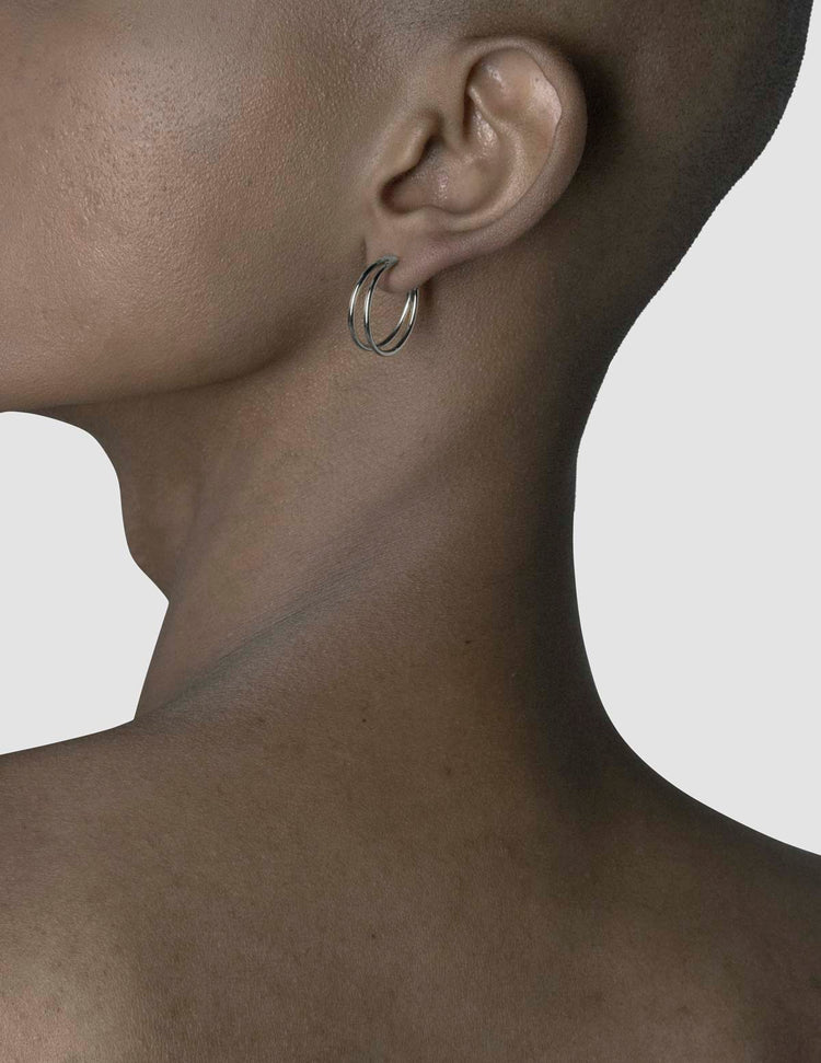 material:silver;